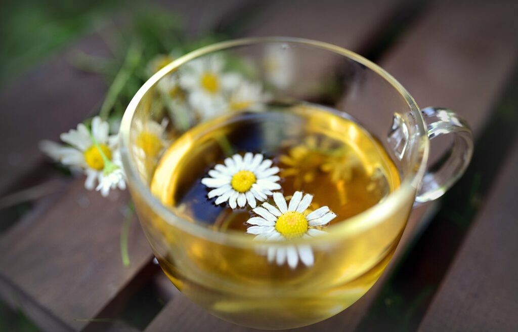 tea, chamomile, tea cup, drink, beverage, healthy, flavor, herbal, cup